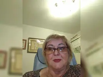 KarinkaSweet  live sex cam