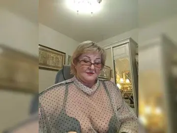 KarinkaSweet  live sex cam