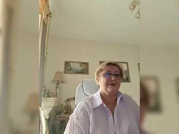 KarinkaSweet  live sex cam