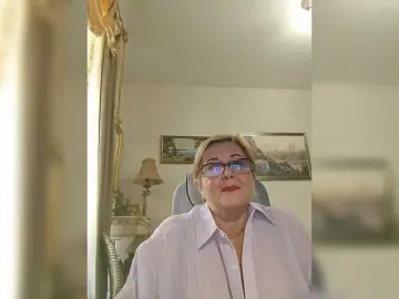 KarinkaSweet  live sex cam
