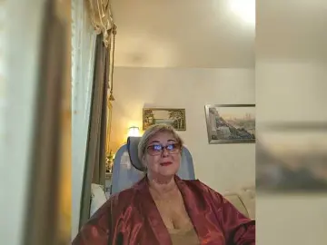 KarinkaSweet  live sex cam