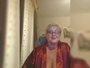 KarinkaSweet  live sex cam