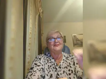 KarinkaSweet  live sex cam
