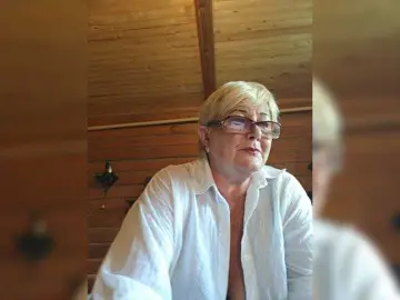 KarinkaSweet  live sex cam