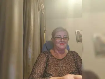 KarinkaSweet  live sex cam