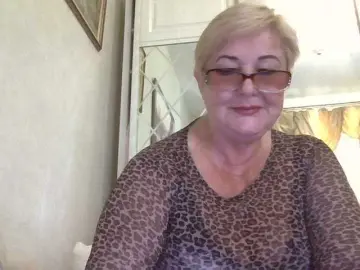KarinkaSweet  live sex cam