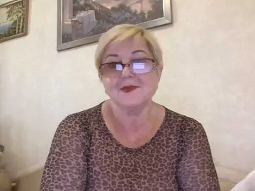 KarinkaSweet  live sex cam