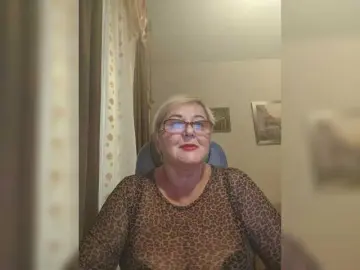 KarinkaSweet  live sex cam