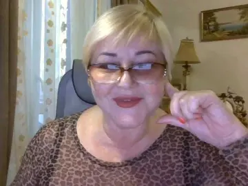 KarinkaSweet  live sex cam