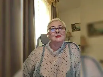 KarinkaSweet  live sex cam
