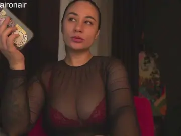 MiraWair  live sex cam