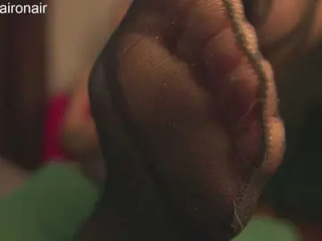 MiraWair  live sex cam