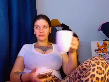 Ann-mikele  live sex cam