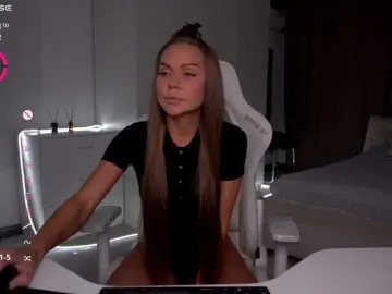 Pupsik-24  live sex cam