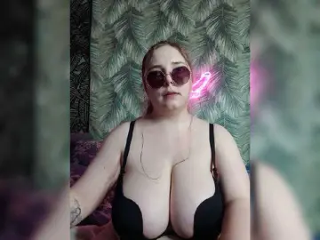 Caramel-pussy  live sex cam