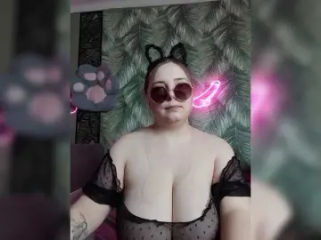 Caramel-pussy  live sex cam