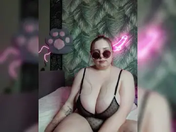 Caramel-pussy  live sex cam