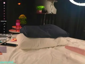 CreaM-Baby  live sex cam