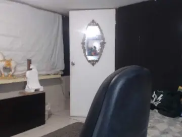 Dara13  live sex cam