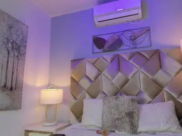 DullceEstrella  live sex cam