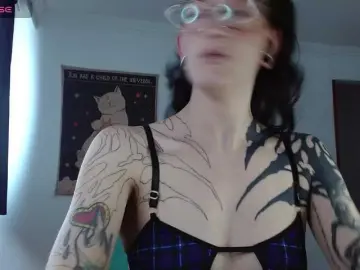 Inked-Val  live sex cam
