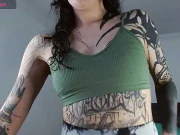Inked-Val  live sex cam