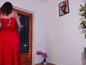 MissLullu  live sex cam