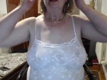 Secretfox  live sex cam