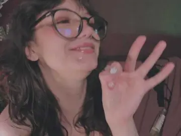 Juby-yubi  live sex cam