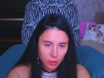 Kisskitty  live sex cam