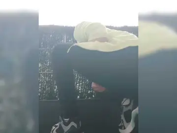 Lovehornyman  live sex cam