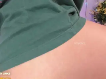 Ohyesly  live sex cam