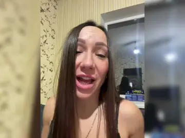 Vladazmeya  live sex cam