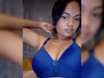 Annah261  live sex cam