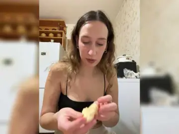 Chikipikin  live sex cam