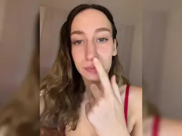 Chikipikin  live sex cam