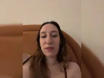 Chikipikin  live sex cam