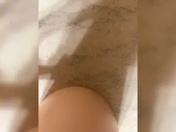 Chikipikin  live sex cam