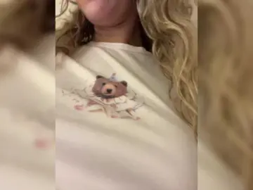 Chikipikin  live sex cam