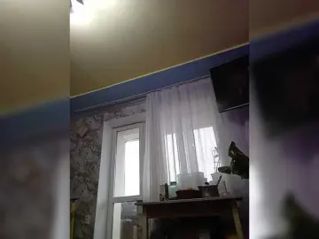 Fox981  live sex cam