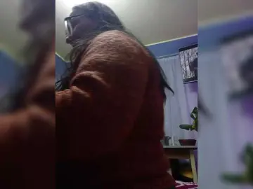 Fox981  live sex cam