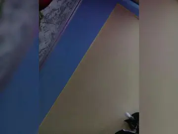 Fox981  live sex cam