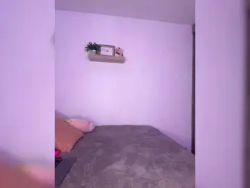 IsaBella-1  live sex cam