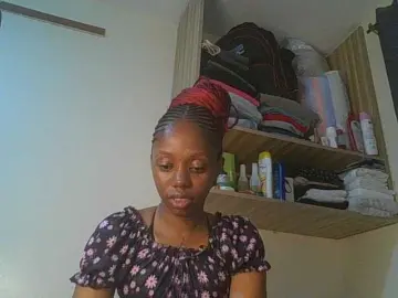 Juicygirl98  live sex cam