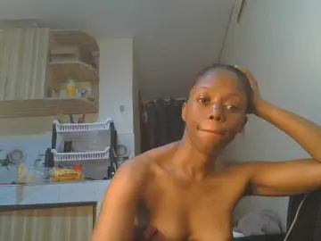Juicygirl98  live sex cam