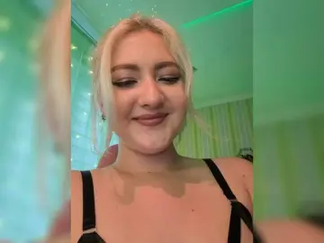 Katya-Sandra  live sex cam