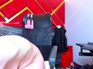 KylieBloom  live sex cam