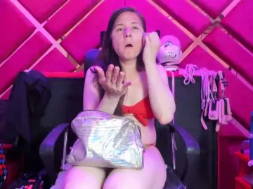 KylieBloom  live sex cam