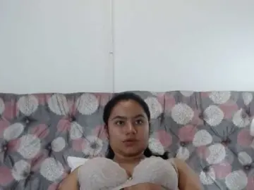 NoiraVale  live sex cam