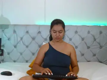 NoiraVale  live sex cam